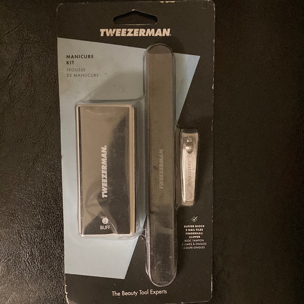 Tweezerman manicure kit